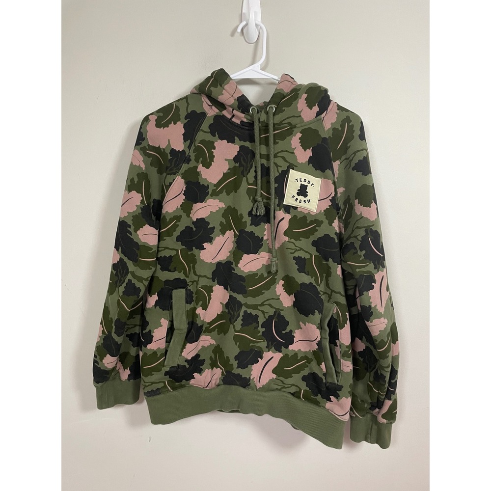 Teddy Fresh Leaf Camo Print Hoodie Rare Size Medium